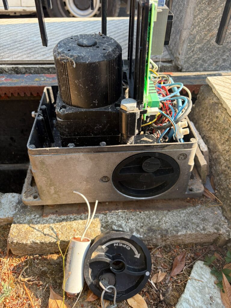 Riparazione cancello automatico